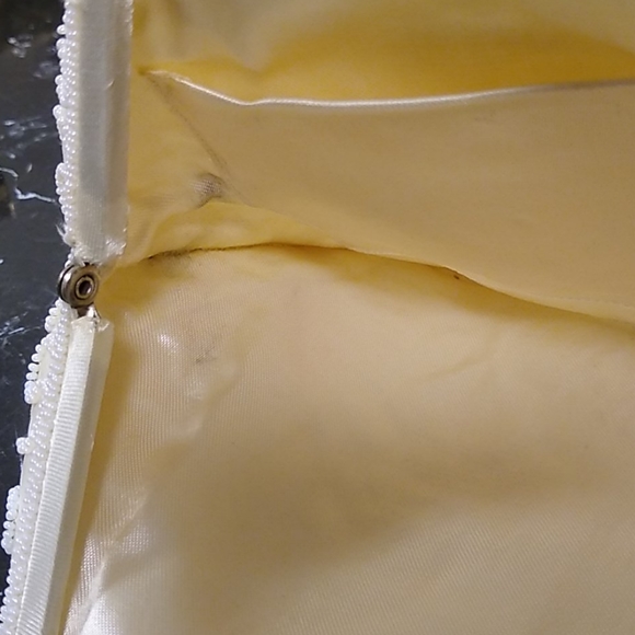 VINTAGE BEADED BAG - Picture 5 of 9